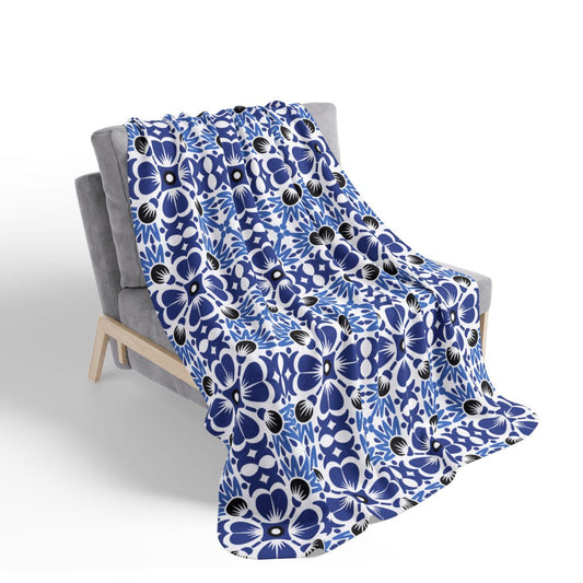 Scandinavian Blue Sherpa Fleece Throw Blanket